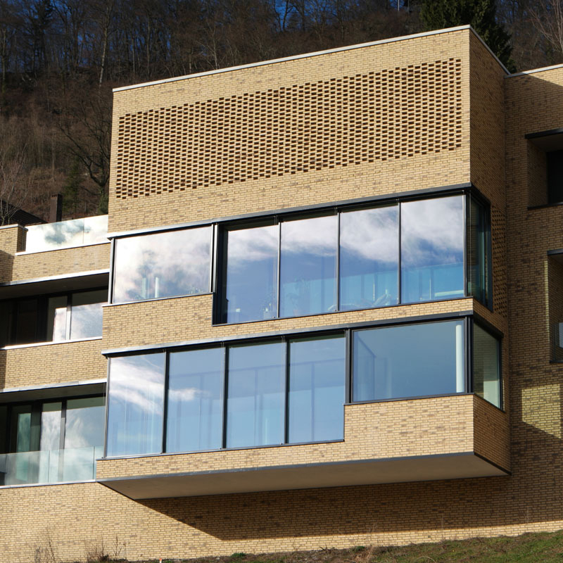 Wohnbebauung in Ennetbaden mit Wasserstrich-Verblend-Ziegel von FaBö