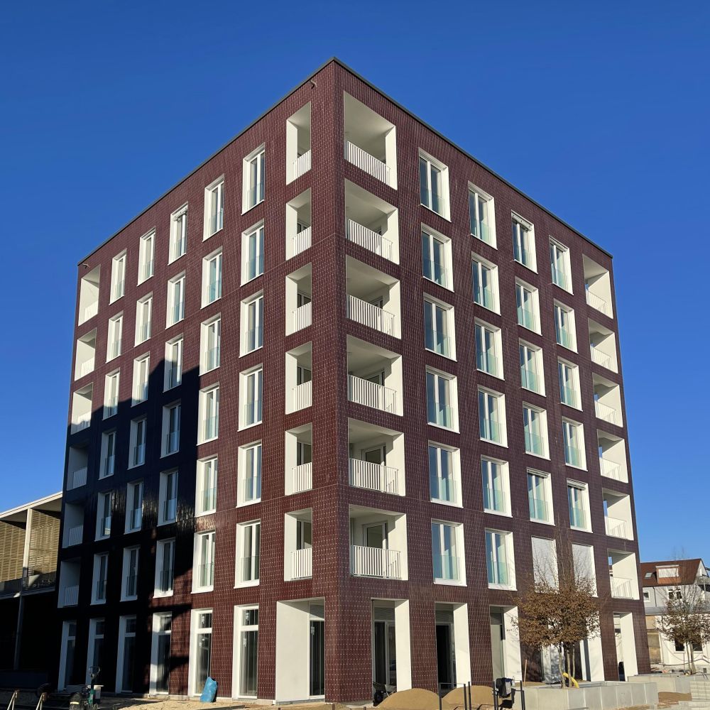 Wohngebäude in Schwetzingen mit Glasur-Keramik / 3D-Keramik von FaBö