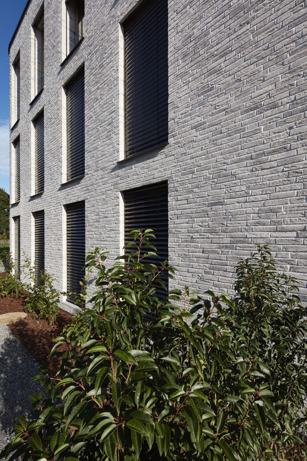 Wohnhaus in Wolfurt mit Handform-Verblend-Ziegel von FaBö