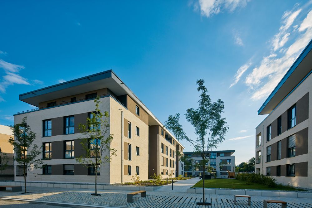 Wohngebäude in Salem mit Riemchen von FaBö