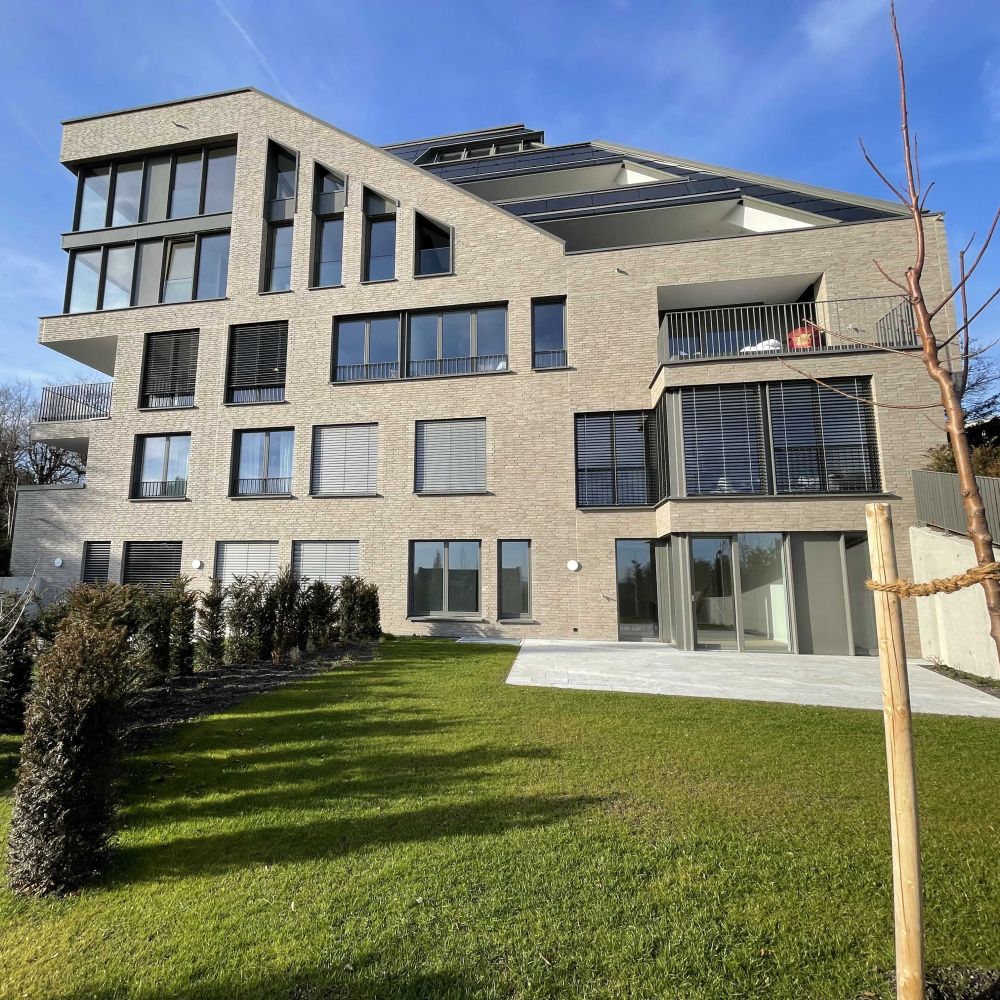 Wohngebäude in Stuttgart mit Wasserstrich-Verblend-Ziegel von FaBö