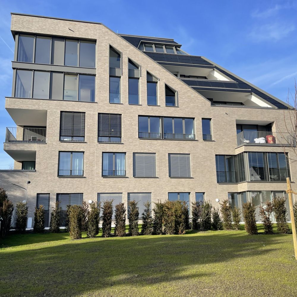 Wohngebäude in Stuttgart mit Wasserstrich-Verblend-Ziegel von FaBö