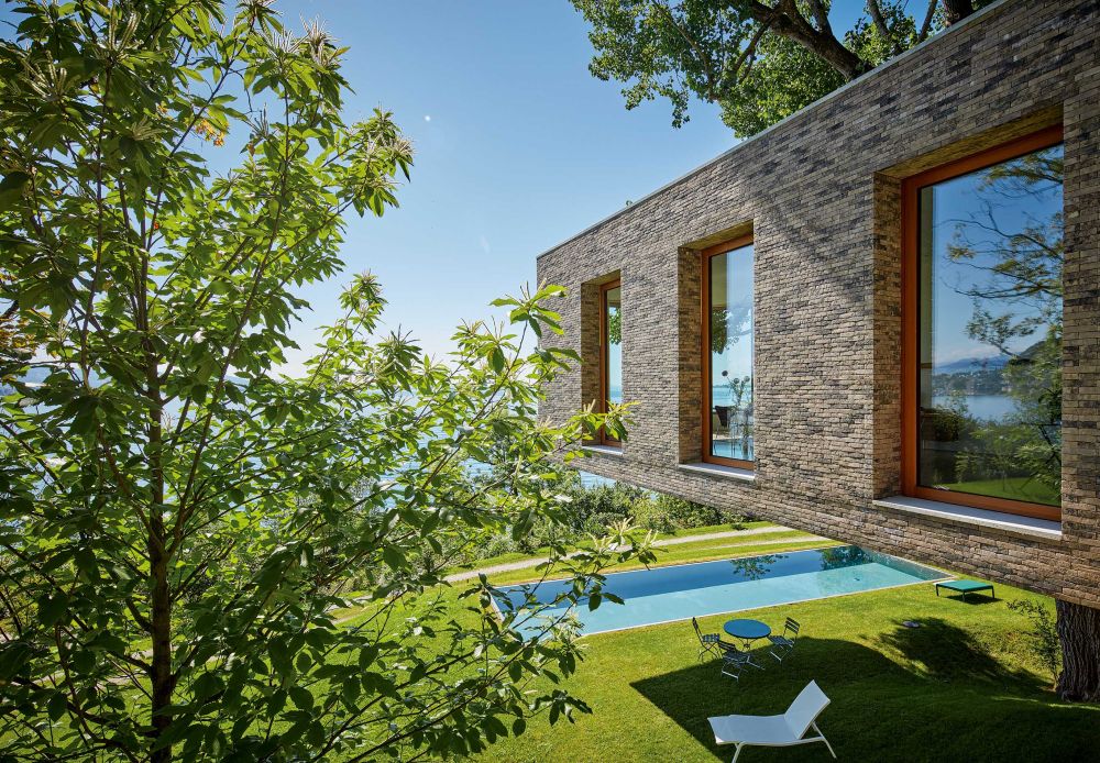 Wohnhaus in Lochau mit Handform-Verblend-Ziegel von FaBö