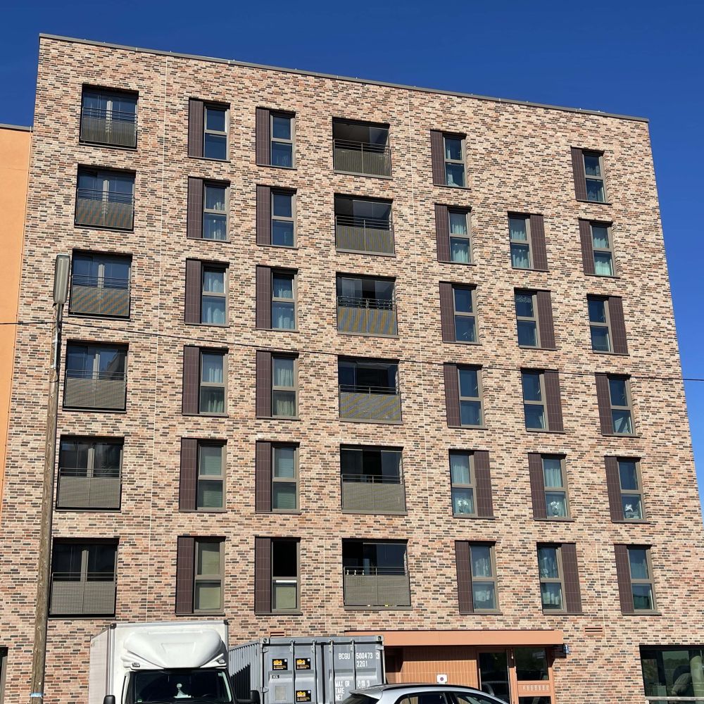 Wohnanlage in München mit Handform-Verblend-Ziegel von FaBö