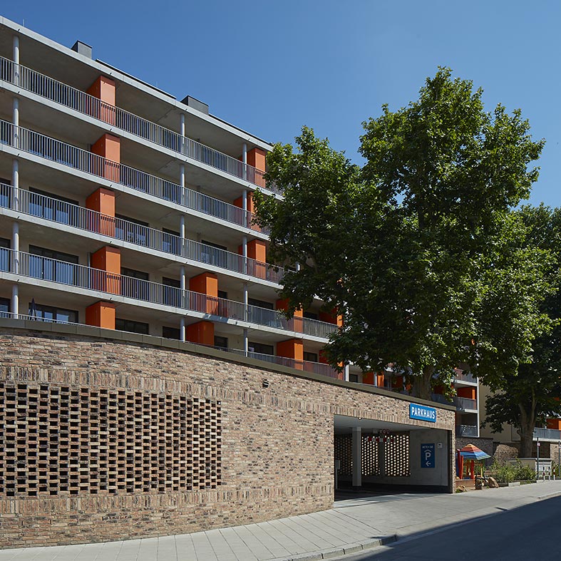 Wohngebäude in Offenbach mit Handform-Verblend-Ziegel von FaBö