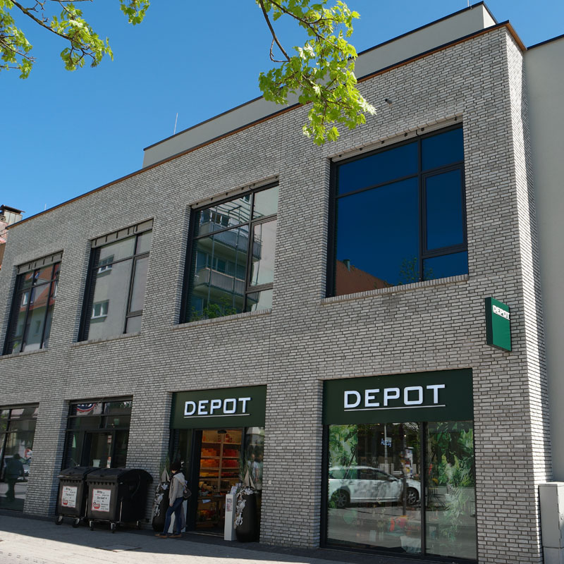 Geschäftsgebäude in Backnang mit Handform-Verblend-Ziegel von FaBö