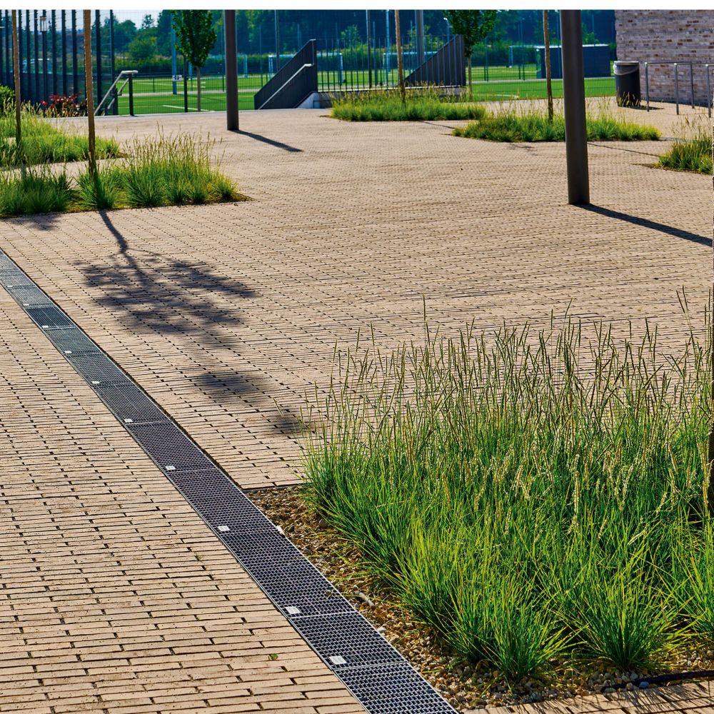 Sportpark in München mit Pflasterklinker von FaBö