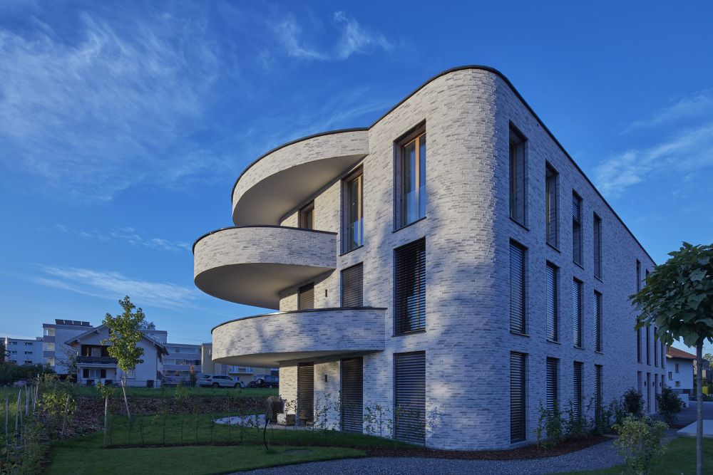 Wohnhaus in Wolfurt mit Handform-Verblend-Ziegel von FaBö