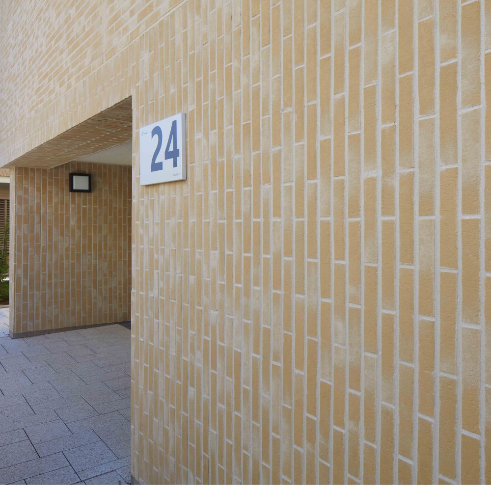 Wohnanlage in Sindelfingen mit Riemchen von FaBö