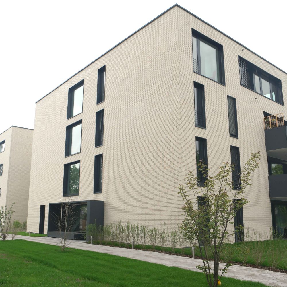 Wohnanlage in Tübingen mit Riemchen von FaBö