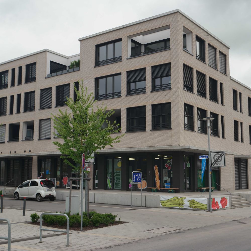 Wohngebäude in Tübingen mit Wasserstrich-Verblend-Ziegel von FaBö