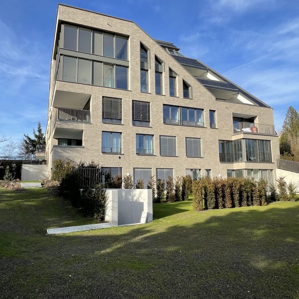 Wohngebäude in Stuttgart mit Wasserstrich-Verblend-Ziegel von FaBö