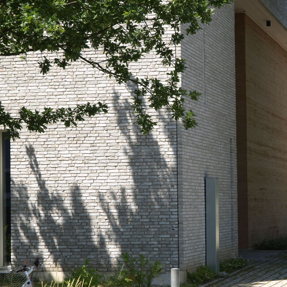 Freikirchengemeinde in Karlsruhe mit Handform-Verblend-Ziegel von FaBö