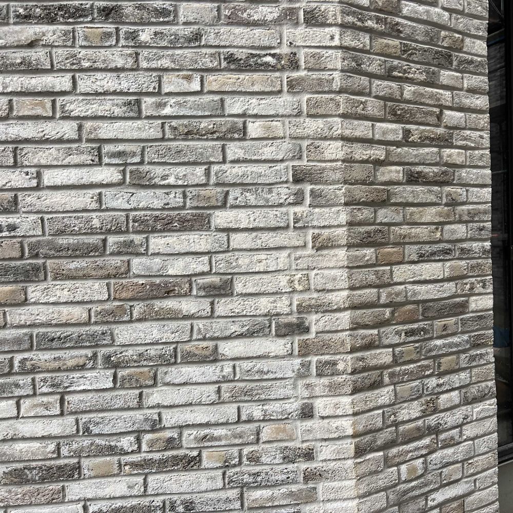 Wohnanlage in Dornbirn mit Handform-Verblend-Ziegel von FaBö