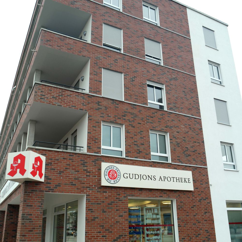 Wohn- und Geschäftshaus in Augsburg mit Riemchen von FaBö