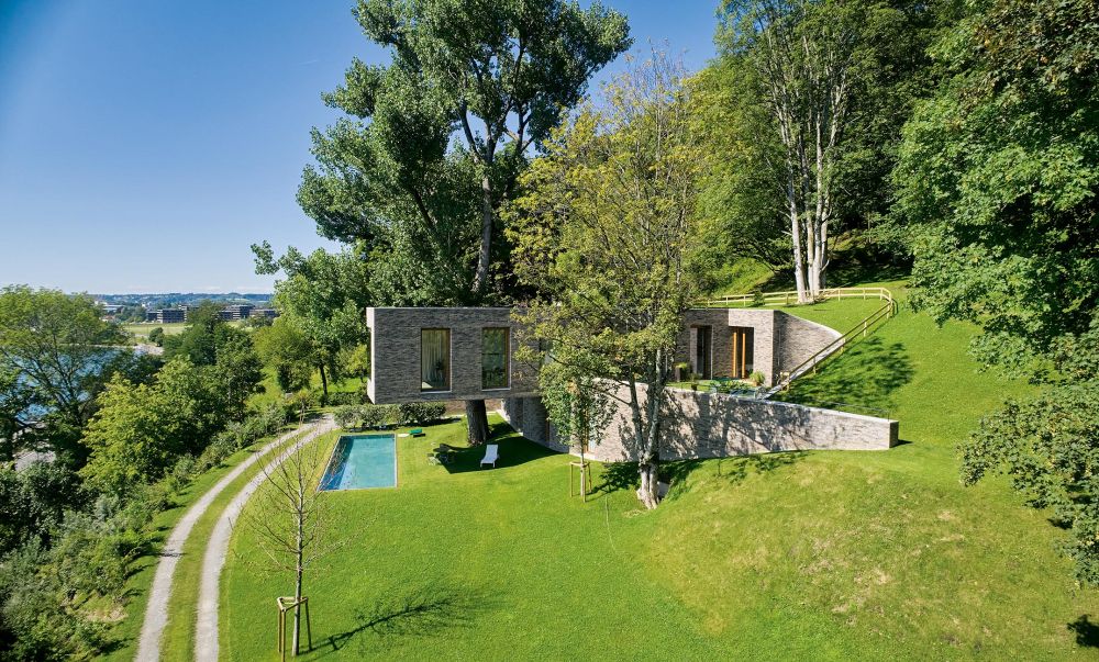 Wohnhaus in Lochau mit Handform-Verblend-Ziegel von FaBö